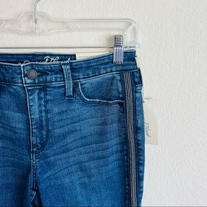 NWT Universal Thread High Rise Tuxedo Beaded Skinny Jeans Dark Wash